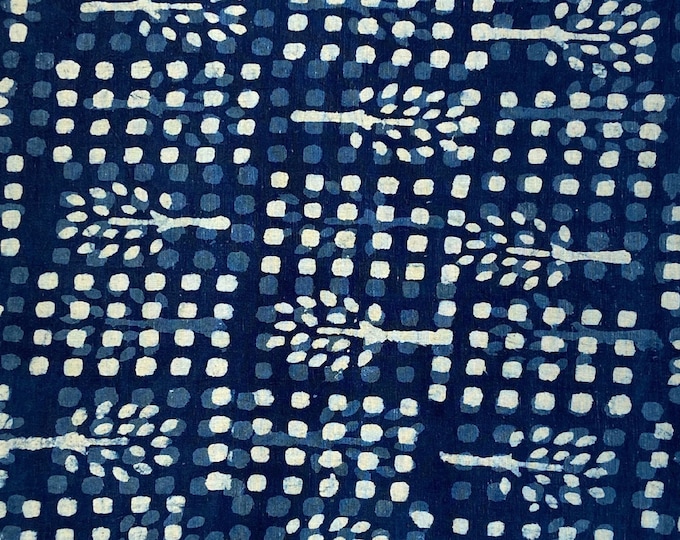 White Blue Indigo/Dabu/block print fabric Hand Printed Indian Fabric Natural Vegetable Dye Tablecloth Sewing Fabric, fab-456