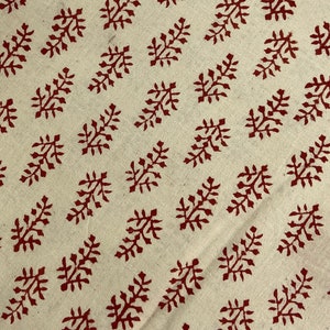 Bloc de coton imprimé crème rouge et blanc imprimé bloc de teinture naturel imprimé bloc de coton indien bloc à la main 100 % coton tissu pour robe pour femme Fab018