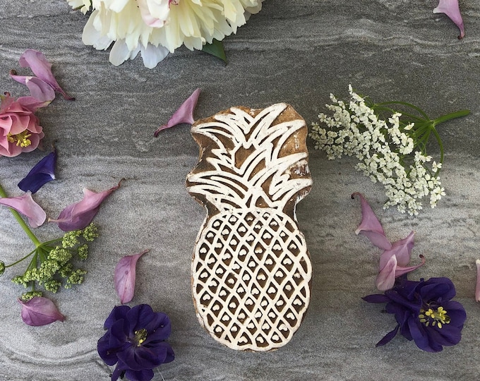 Pineapple Pattern Old Vintage Wooden Block printing block stamp for printing, Hand Carved wood Ethically Sourced 7.7x 3.3 cm Fabricwala