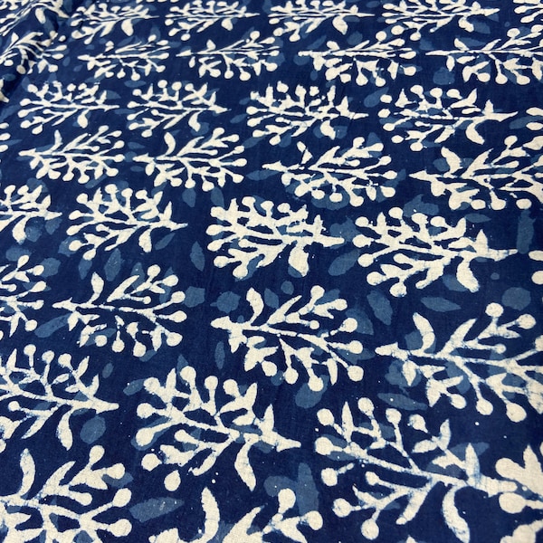 Indigo Tree: Blue & White Fabric, a Mesmerizing Blend of Nature's Hues. Embrace Artistry in Every Thread!  #Indigo #Nature Fab-374