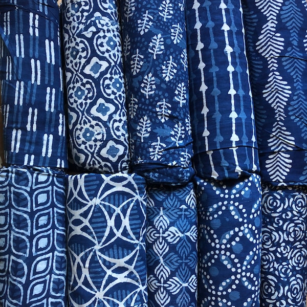 Indigo/Dabu/Toile à blocs d'impression bleue Tissu indien imprimé à la main Teinture végétale naturelle Nappe en tissu Teinture de couture
