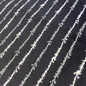Tissu 100 % coton noir et blanc imprimé à la main Tissu géométrique pour robe d&#39;été Tissu à imprimé floral FAB491