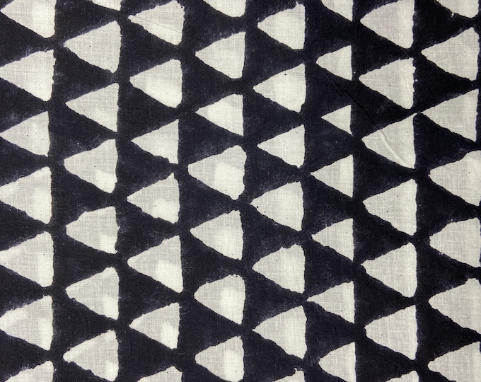 Black-White floral print cotton fabric block print fabric dress Vegetable dyed Indian fabric handmade fabric by yard women's clothing Fab510