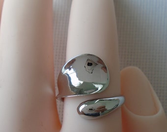 Chunky Tear Drop Ring Adjustable Sterling Silver Plated Finger/Thumb Band