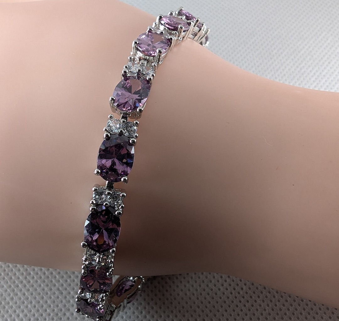 Tennis Bracelet Purple Color Stones  Sterling Silver 925 XO LOVE Design 7in