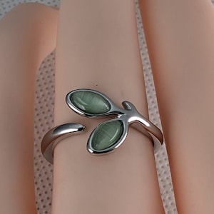 Green Leaf Ring For Women Crystal Cubic Zirconia Adjustable Silver Plated Finger Band Memory Gift For Her