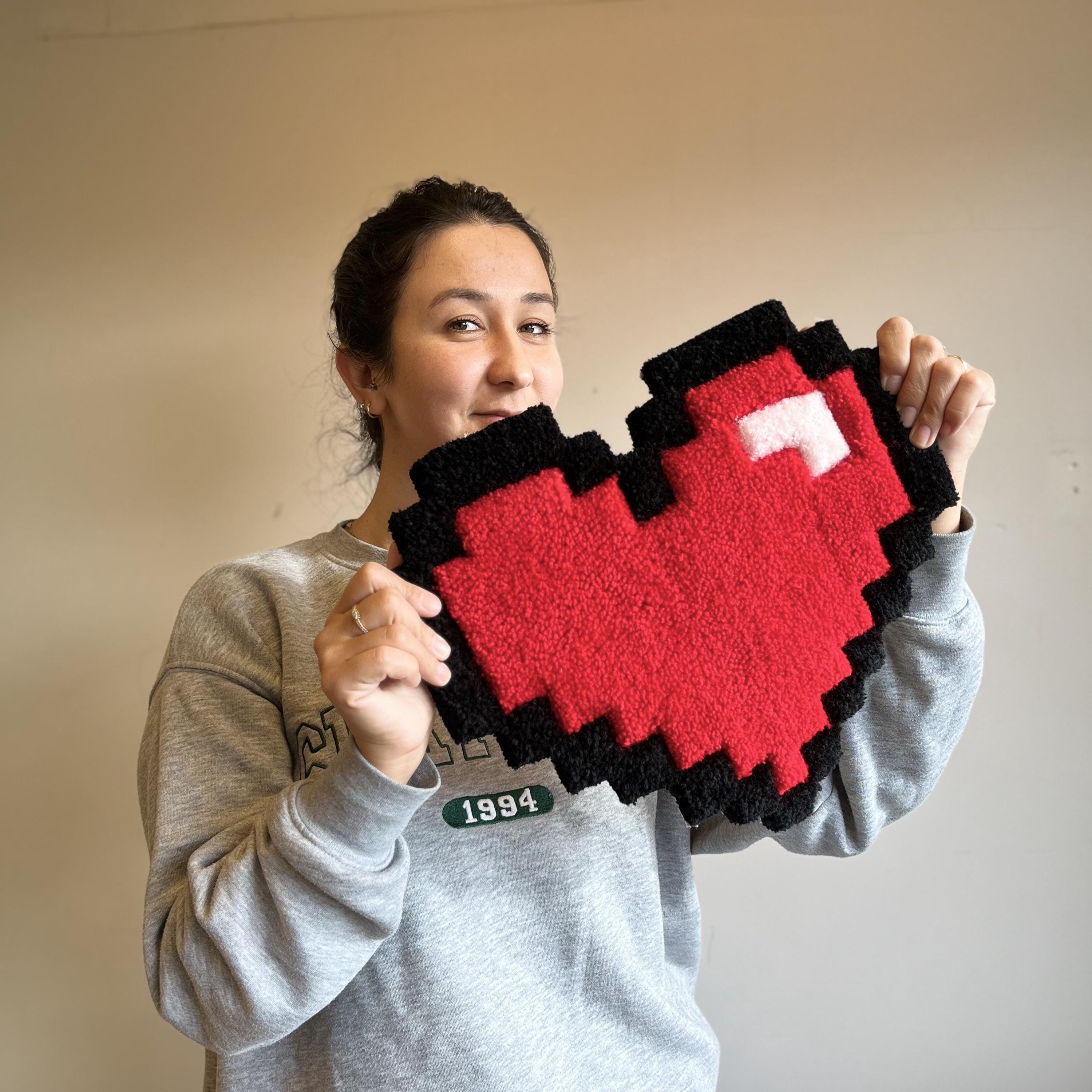 Pixel Heart rug タフティングラグ Pixel Heart Hand Tufted Rug: Acrylic-bamboo Sweet Decor - Etsy