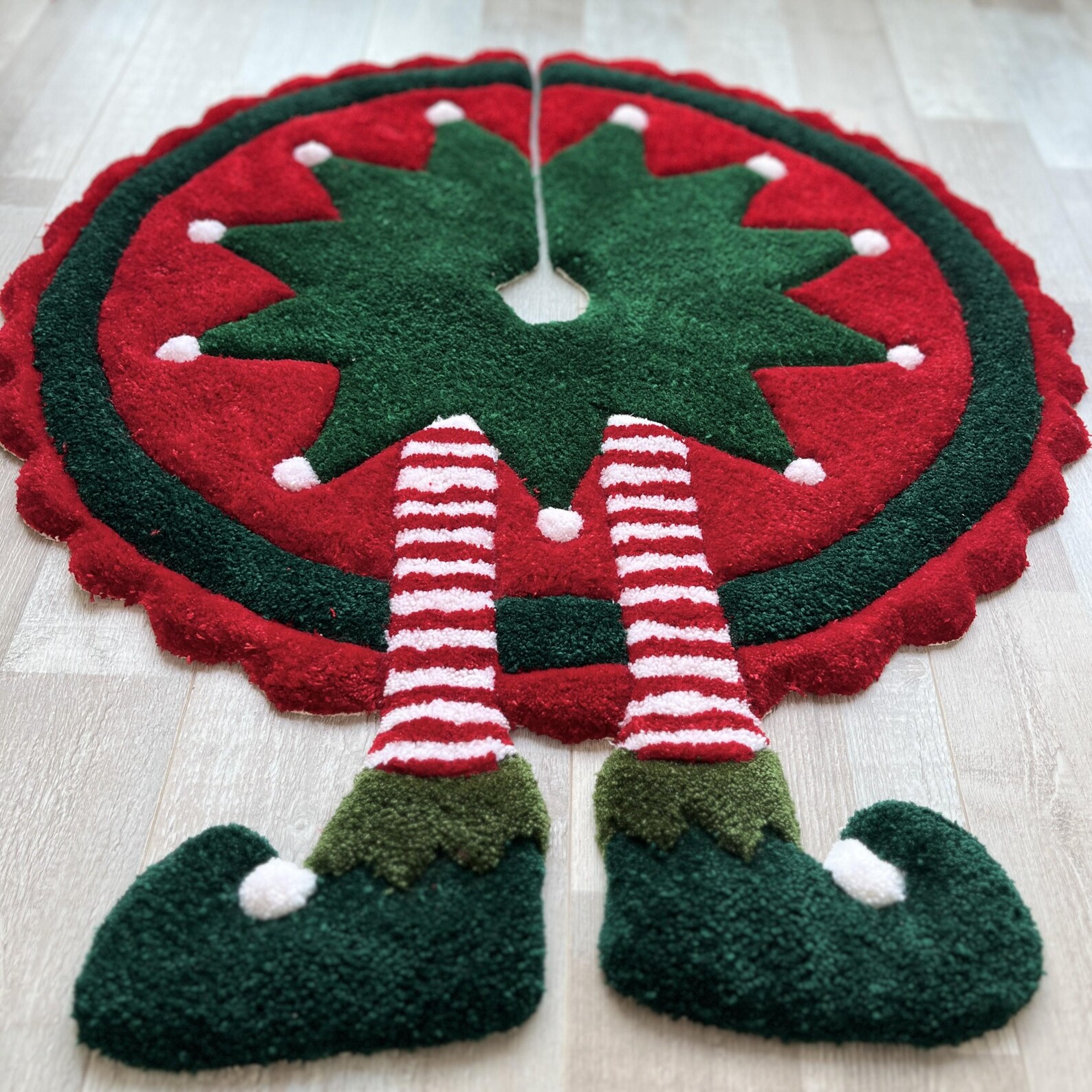 Xmas Tree Rug Tree Skirt Hand Christmas Tufted Rug - Red & Green Holiday Decor, 34 ...