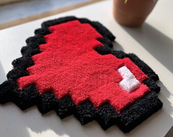 Handmade Pixel Heart Rug: Tufted Acrylic-Bamboo Gamer Decor