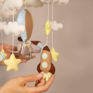 Baby Mobile Felt Airplane Crib Mobile Nursery Decor Hanging Hot Air Balloon Kids Room Decor Travel Baby Shower Gift Space Theme Moon Mobile