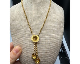 Collana a lariat vintage color oro con ciondolo a cerchio testurizzato e catena Rolo da 48 cm (19 pollici).