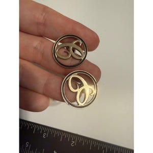 Vintage Gold Tone Monogram Script Initial Openwork Circular Toggle Cufflinks