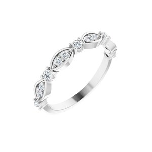 STACKABLE  DIAMOND  BAND, 14K Gold and Natural Diamond Ring, Anniversary Ring for her, Diamond Wedding Band, Birthday Gift for her