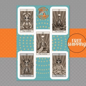 Crafter Sticker Bogen, THE CRAFTER Vintage Style Tarot Karten Aufkleber, Set mit 5 Aufklebern, Lustiges Skelett, für Halloween, Crafter Geschenk