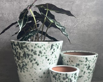 Green/White Tie Dye Ceramic Planter