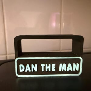 パーソナライズされたダーツホルダー、誕生日、父の日、ダーツ、男の隠れ家、ギフト、男性用、女性用、ダーツボード