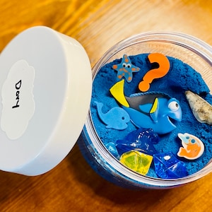 Dory Sensory Jar, Nemo Gift, Kids Gift, Toddler Gift, Pretend Play, Sensory Toy, Sensory Play, Sensory Bin-designed by an OT