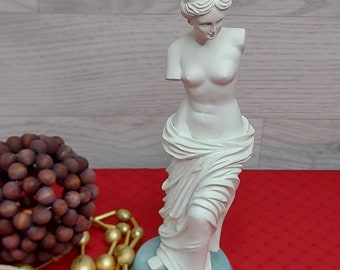 Aphrodite  Statue Figur der antiken Göttin der Liebe,  in Weiß, Vintage