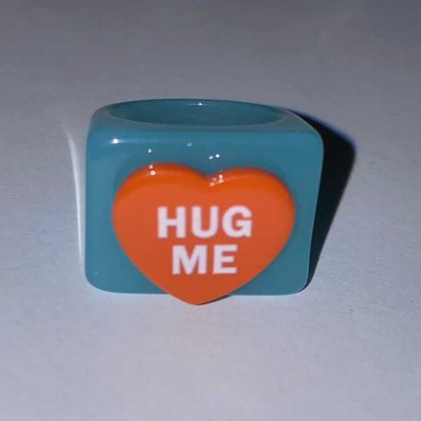 Hug Me Ring