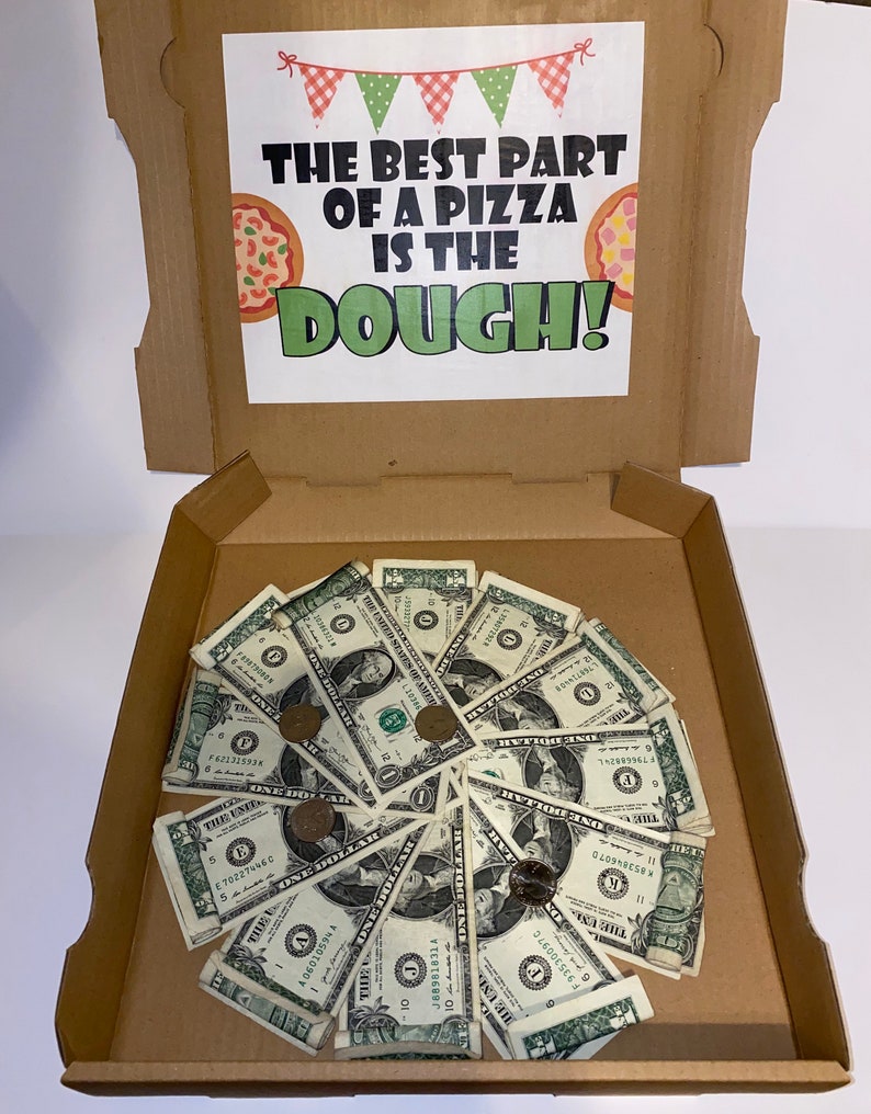 money shaped to look like a pizza to congratulate graduating student