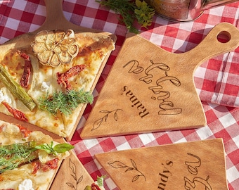 Tagliere per pizza personalizzato, nome personalizzato sul vassoio da portata per pizza Tagliere per affettare Piatto da portata per pizzeria Fette Regalo per gli amanti della pizza