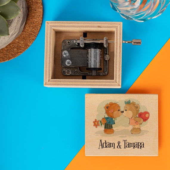 Personalisiertes Foto-Spieluhr Aus Holz - Individuelles Musikgeschenk
