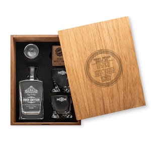 Personalized Whiskey Set with Decanter, Whisky Glasses, Whiskey Stones, Whiskey Gift Box, Premium Valentines Day Christmas Gift for Him Her