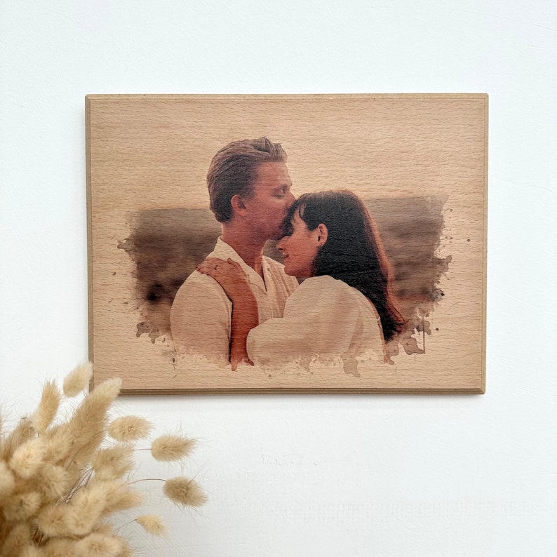 Foto personalizzata su legno, foto incisa su legno in stile acquerello, decorazione da parete personalizzata, ritratto personalizzato da foto come regalo a lunga distanza. Watercolor Effect