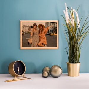 Personalisiertes Foto auf Holz, Holzgravur, Wasserfarben-Wandbild, personalisiertes Portrait vom Foto als Ferngeschenk. Bild 9