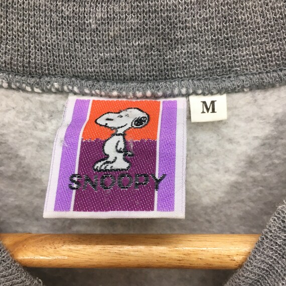 Peanuts Gray Sweatshirt, Snoopy and Friends Cartoon C… - Gem