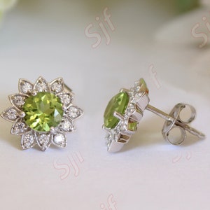 Peridot Earring, Round 6x6mm Natural Peridot Stud Flower Earrings For Her, August Birthstone., Beautiful Floral Earring For Birthday Present