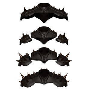 Puede incluir: Piezas de armadura negras con púas de color bronce. El conjunto incluye una pieza para el pecho y protectores de hombros. La armadura tiene un acabado oscuro y mate, y las púas están espaciadas uniformemente.