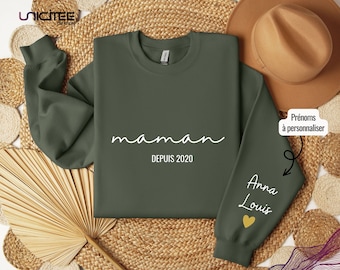 Personalized mom sweatshirt, Mom sweater with child's first name, Sweatshirt with first name on sleeve, Mother's Day gift, mom birthday gift