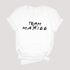 Tee shirt evjf friends, Tee shirt la mariée, Team de la mariée, , Future mariée, tee shirt personnalisé evjf, enterrement vie de jeune fille Team mariée Blanc