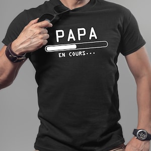 T-shirt Papa en cours et Maman en cours, Tee-shirt annonce grossesse chargement, T-shirt futur papa et future maman Papa Noir