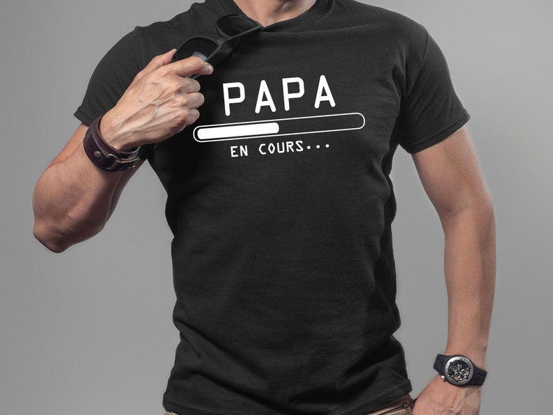 T-shirt Papa en cours et Maman en cours, Tee-shirt annonce grossesse chargement, T-shirt futur papa et future maman Papa Noir