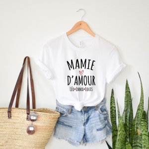 Tee-shirt Mamie d'amour, T-shirt mamie personnalisé, T-shirt grand-mère, cadeau fête des grands mères, cadeau mamie personnalisé image 2