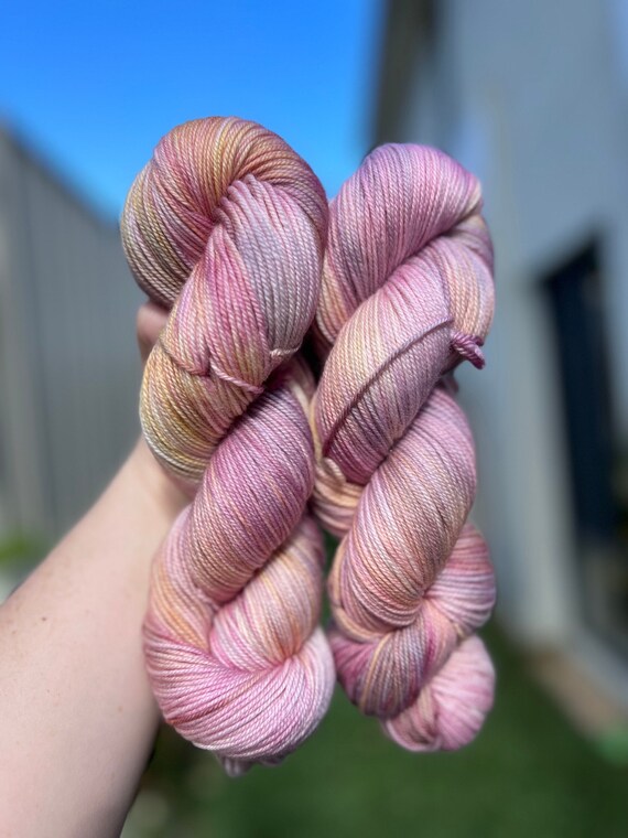 Variegated aran yarn store
