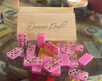 glitter pink dominos