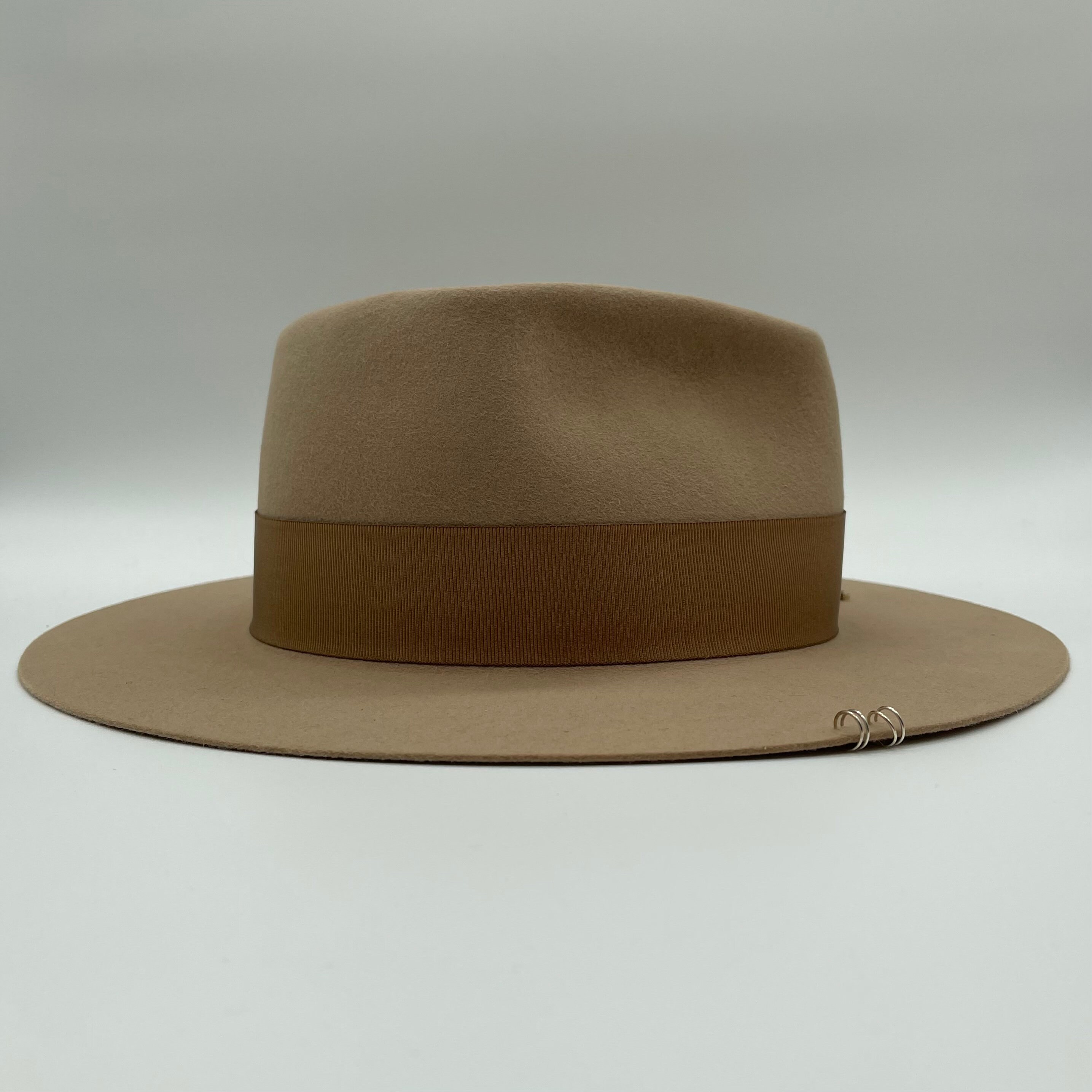 Mare Fedora in Natural
