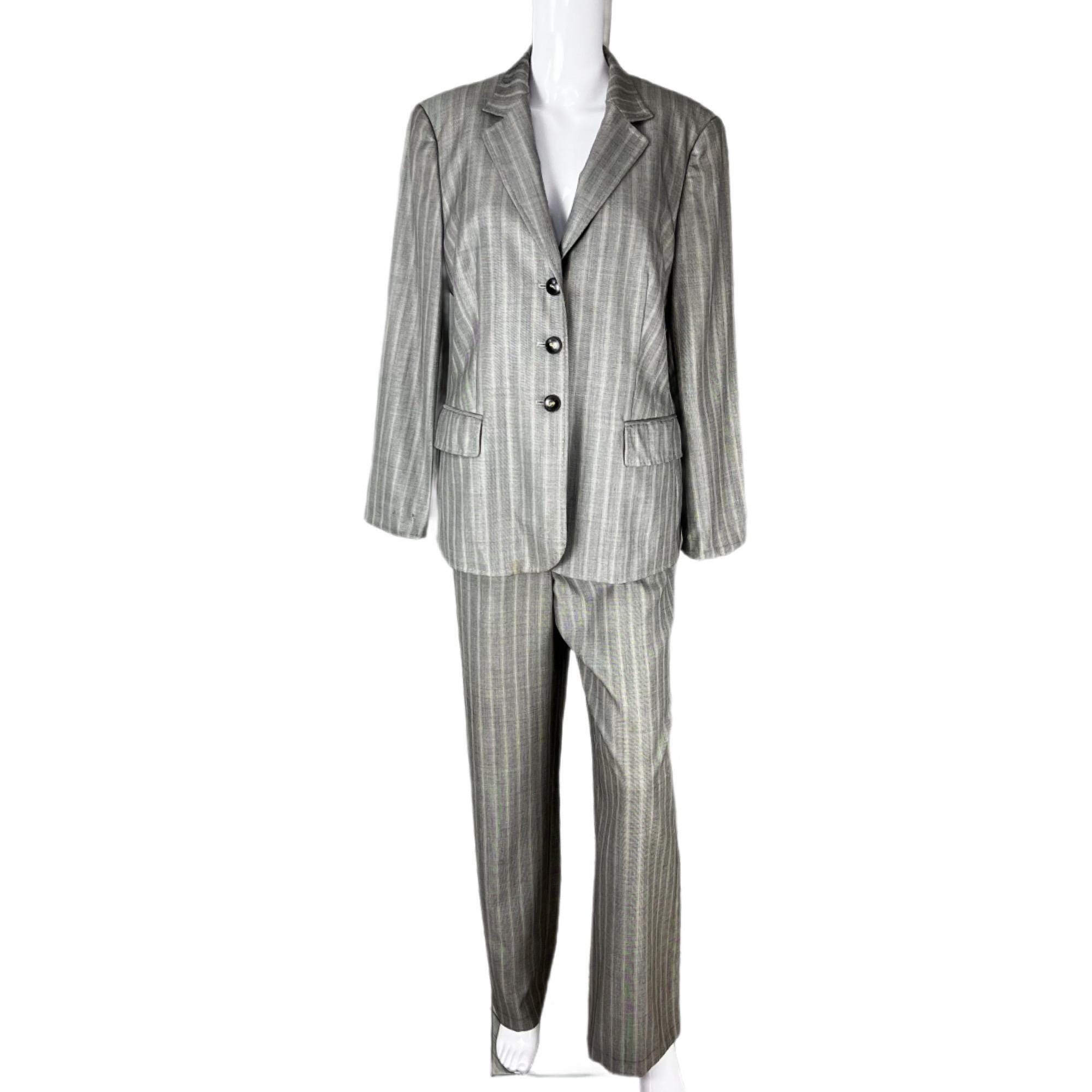 80s Chanel Suit - Etsy