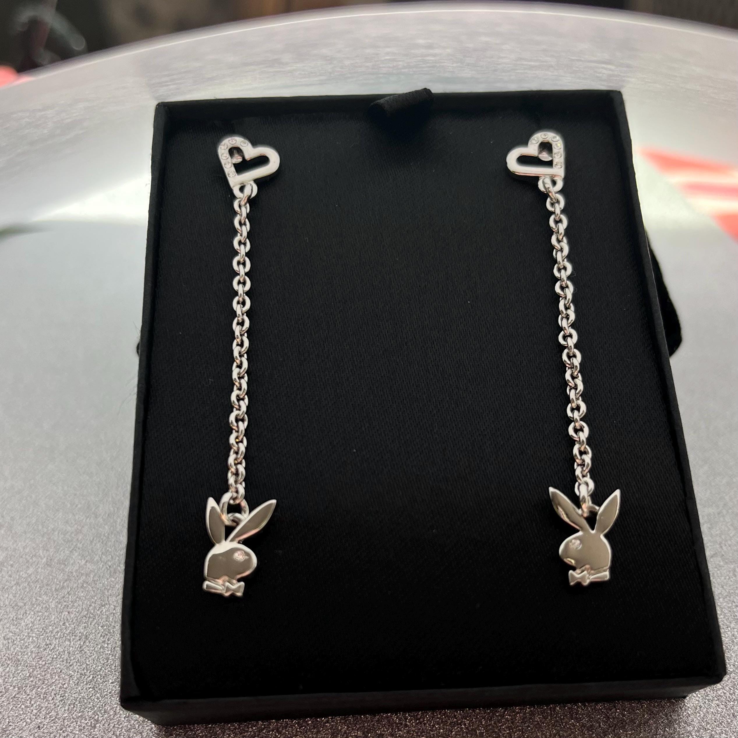 En argent boucles d'oreilles Playboy Argenté en Argent - 27101358