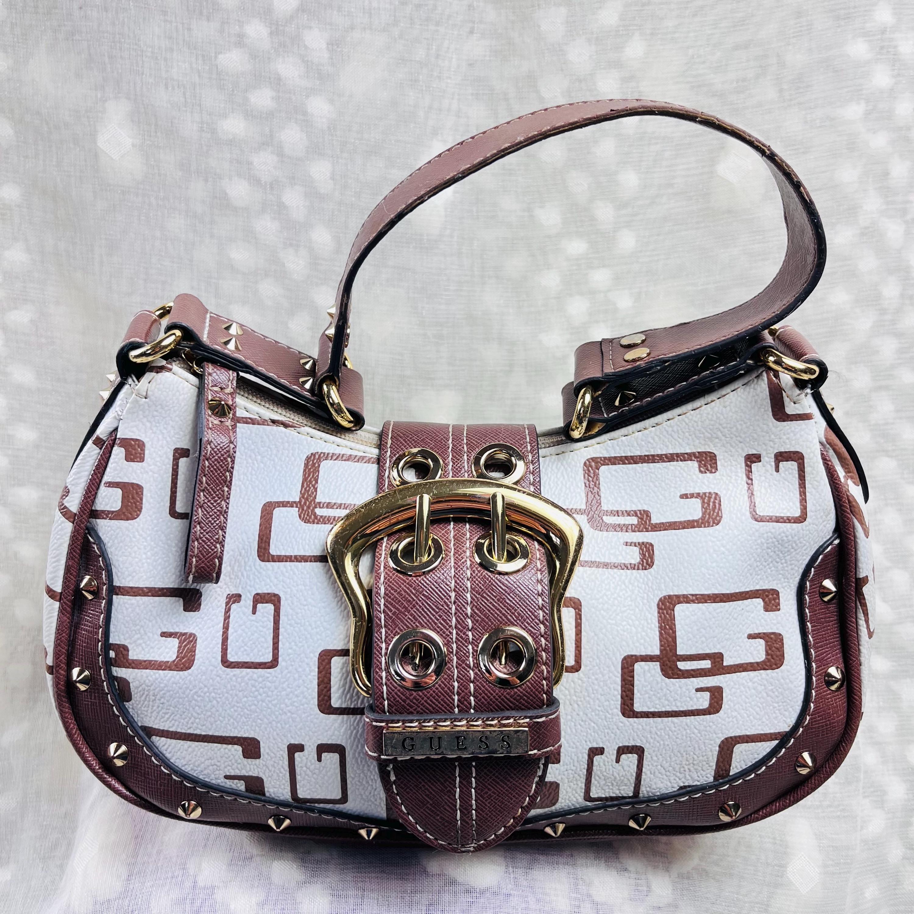 新品未使用 ヴィンテージ GUESS モノグラム ショルダーバッグ オールド GUESS（ゲス） ショルダーバッグ バッグ タテ型 シャドーモノグラム