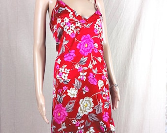 robe nuisette vintage fleurie avec dentelle rose
