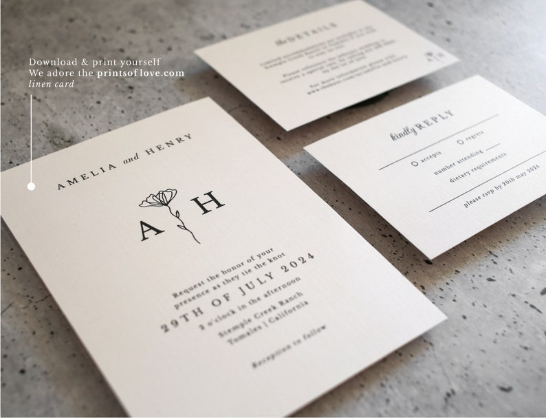 K&ouml;nnte beinhalten: Eine wei&szlig;e Hochzeitseinladung mit schwarzem Text. Die Einladung lautet "Amelia und Henry" mit einem floralen Design und den Initialen "A H". Die Einladung enth&auml;lt das Hochzeitsdatum, die Uhrzeit und den Ort. Eine separate wei&szlig;e RSVP-Karte mit schwarzem Text lautet "Bitte antworten".