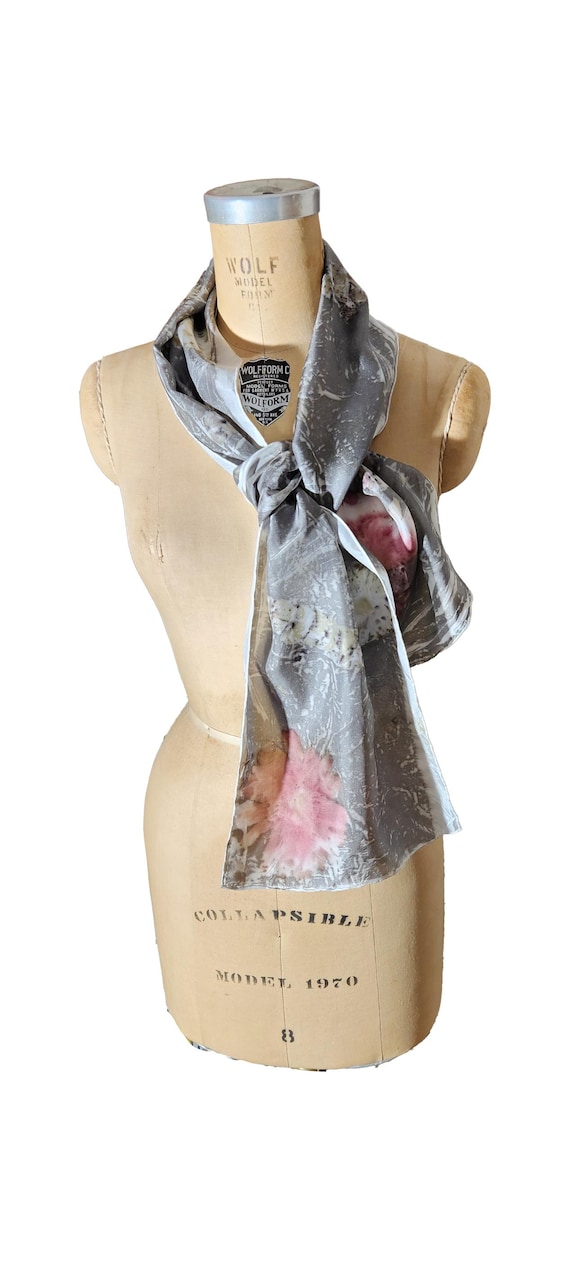 Watercolor Daisy -  Botanical print scarf