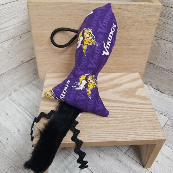 Cat & Kitten Toy Stuffed Fish Handmade Minnesota Vikings Team Fabric NFL Football Catnip, Hair Tie, Crinkle Paper, Bell, Great Gift