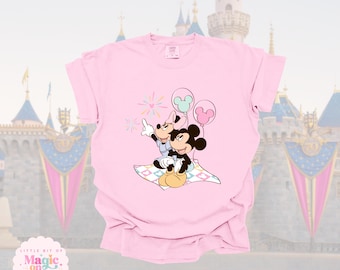 Camiseta de Mickey y Minnie del Reino Mágico: Camiseta de algodón Comfort Colors