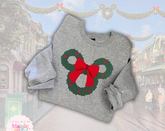 Sudadera con corona de Mickey bordada – Holiday Park Apparel