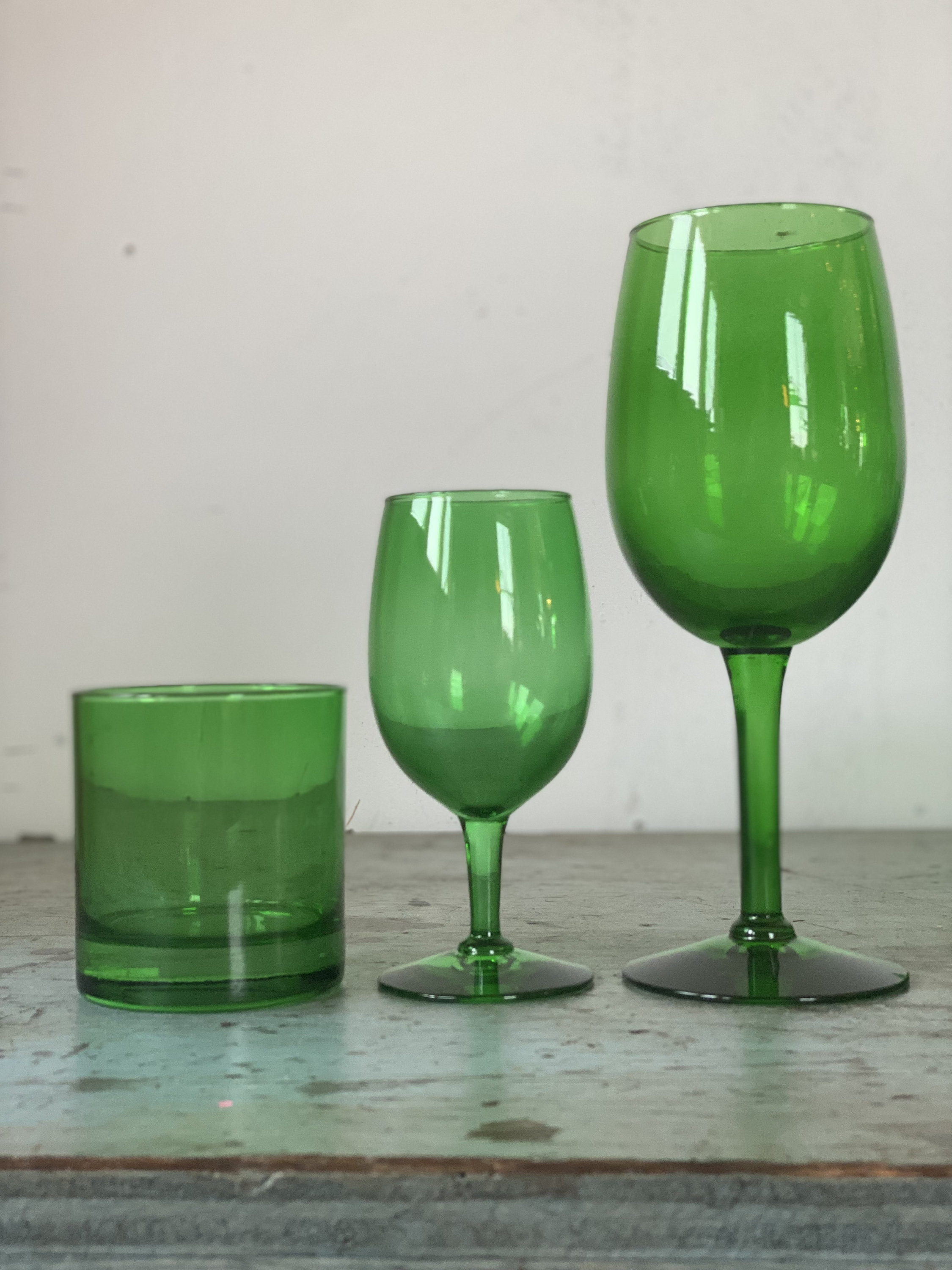 Vintage Set of 32 Green Drinkware Glasses - 19oz Goblets - 8oz Wine - 11oz  Double Old Fashioned - Barware in Original Boxes by Pakway - Etsy